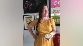 Kentucky's 'Pie Queen' hopes to bake 1,000 pies this holiday season