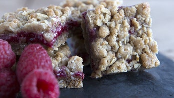 Raspberry Crumb Bar