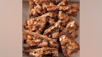 Salted Caramel-Pecan Bars