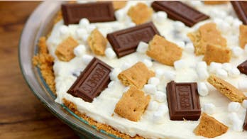 No-bake S’mores Cheesecake Pie