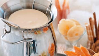 White Chocolate Apple Pie Fondue