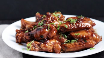 Andrew Zimmern shares his go-to Super Bowl chicken wing recipe