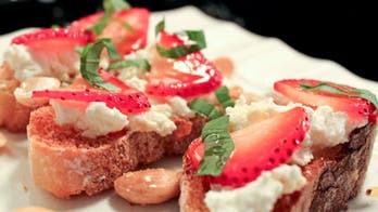 Strawberry and Ricotta Appetizer