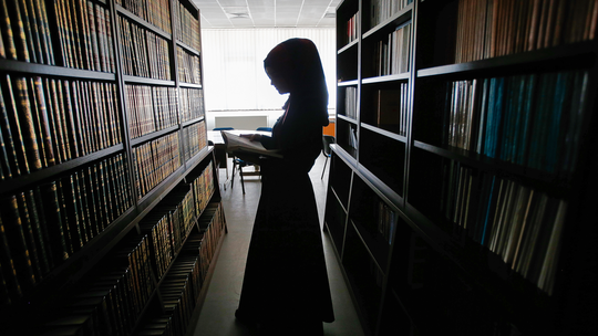 Muslim preachers help Kosovo women learn, win their rights