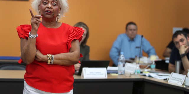 Broward County Supervisor of Elections Dr. Brenda Snipes, gives an update on the progress of ballots that are being counted from the midterm election Thursday, Nov. 8, 2018. (Carline Jean/South Florida Sun-Sentinel via AP)
