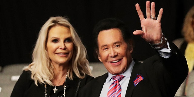 Wayne Newton explains why he’s ‘the happiest I’ve ever been’ | Fox News