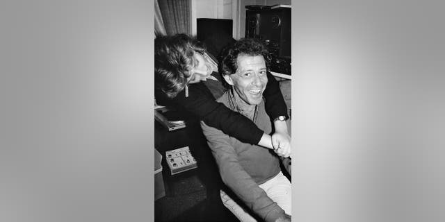 Joely Fisher with her father.