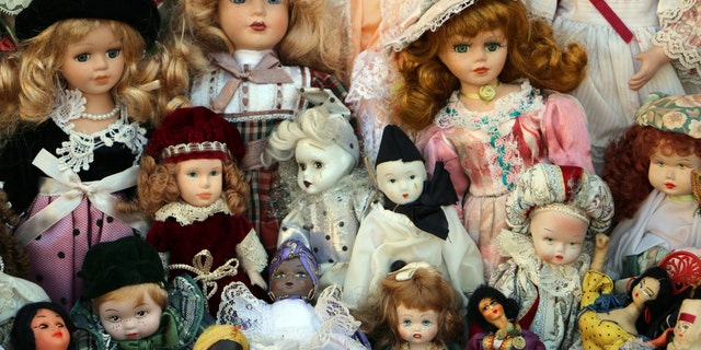 Move your old Victorian doll collection.