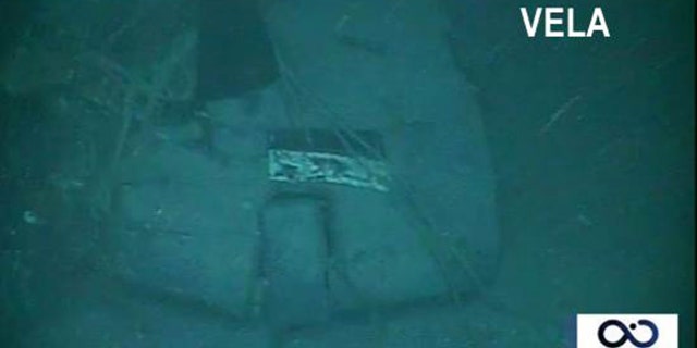 The submarine's parts, which included a propeller and the submarine's bow with torpedo tubes, had been "crushed inward", according to Captain Enrique Balbi.