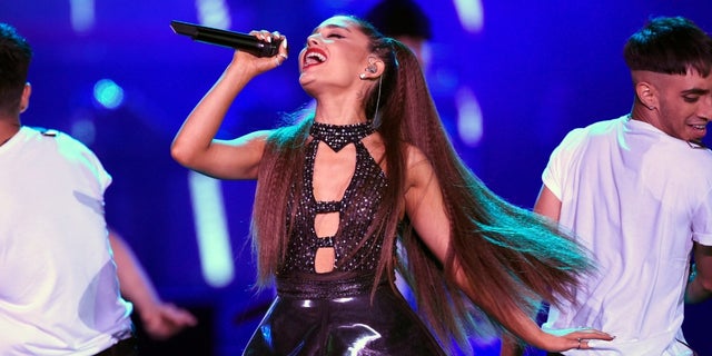 'Thank U, Next': Ariana Grande drops star-studded teaser trailer for ...