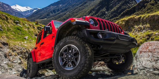 Jeep Death Wobble' reported on new Wrangler | Fox News