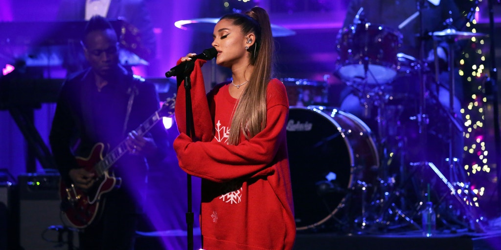 Ariana Grande boosts searches for huge hoodies by 130 percent