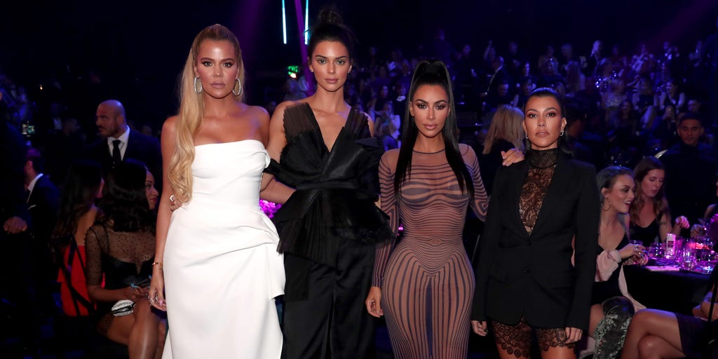 Someone tries to torch Kardashian sisters' store – Daily News