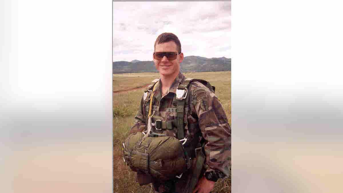 Chad Storlie was a member of the 10th Special Forces Group from 1995 to 2000. This is a typical picture before doing a helicopter static line jump at Fort Carson, CO. (Courtesy of the author)<br><br>