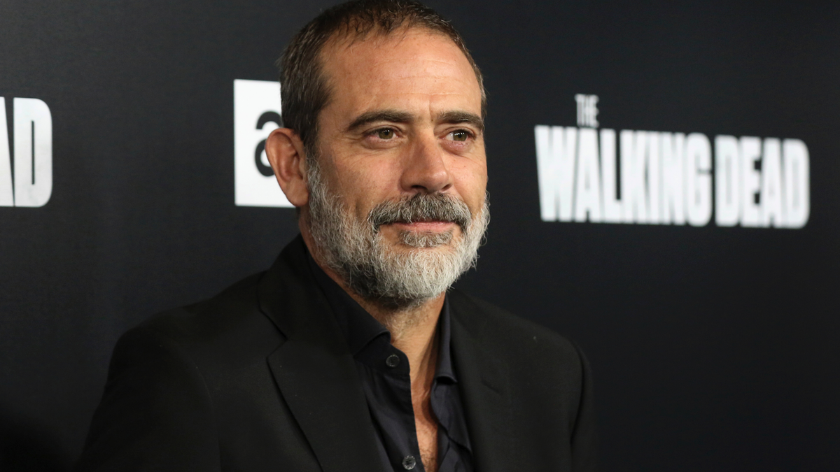 Jeffrey Dean on the red carpet