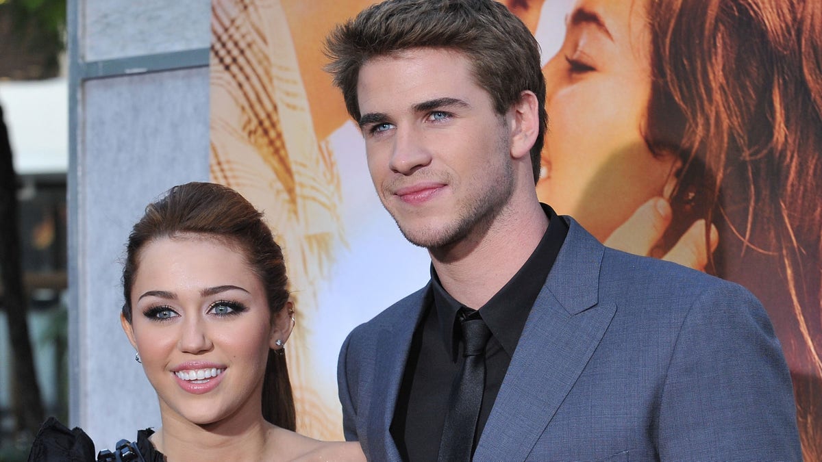 MIley Cyrus and Liam Hemsworth at the premiere of "The Last Song."