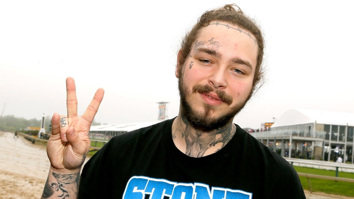 Post malone 2024 barbed wire crocs