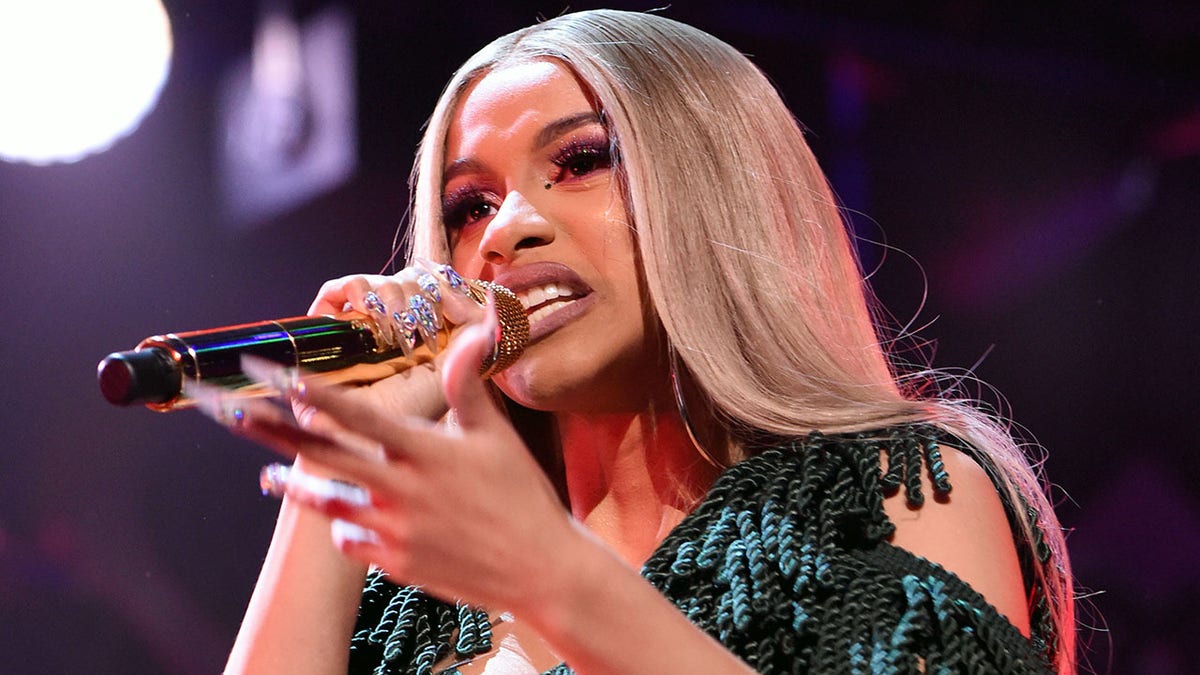 Cardi B Lashes Out About Harassment, Pressures Of Fame In Expletive ...