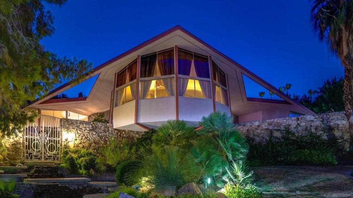 The Palm Springs home has returned to the market.