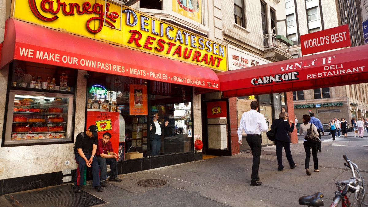 The original institution’s Midtown location, on Seventh Avenue and 55th Street, closed in 2016 after four decades in business.