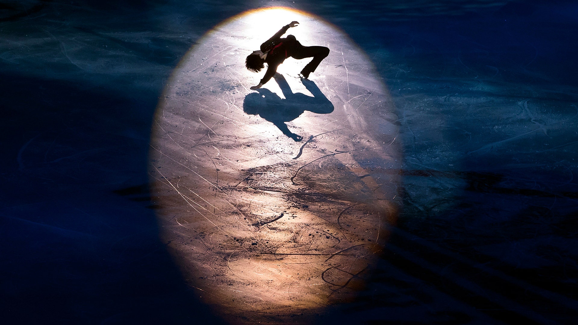 Shoma Uno, of Japan, performs during the gala exhibition at figure skating's Grand Prix in Vancouver, British Columbia, Dec. 9, 2018. 
