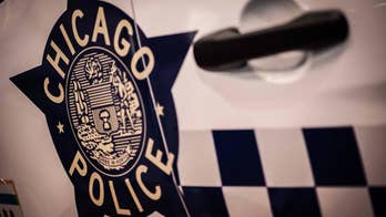 2 Chicago police officers responding to a shots-fired call are struck, killed by train