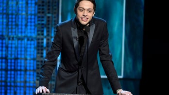 Pete Davidson makes brief 'SNL' appearance hours after cryptic Instagram post