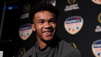 Cardinals quarterback Kyler Murray donates $25G to help provide meals for kids amid coronavirus pandemic