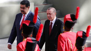Turkish president praises Venezuela's leader in 1st visit