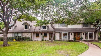 'Fixer Upper' home nicknamed 'The Prickly Pear House' hits market at $499G