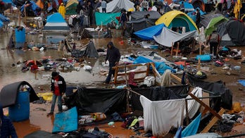 Migrant caravan's arrival in Mexico border city leads to drop in tourism