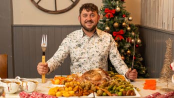 English pub offers 31-pound Christmas dinner challenge: 'I don't expect anyone to finish it'