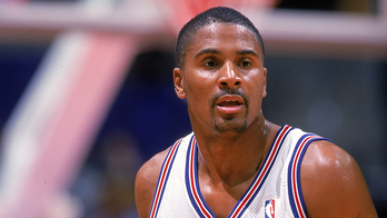 Former NBA star sues United Airlines over in-flight ‘race baiting’