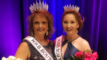 Mother and daughter crowned beauty queens at same pageant