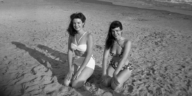 Goldie (left) and her sister Bettie in 1951.