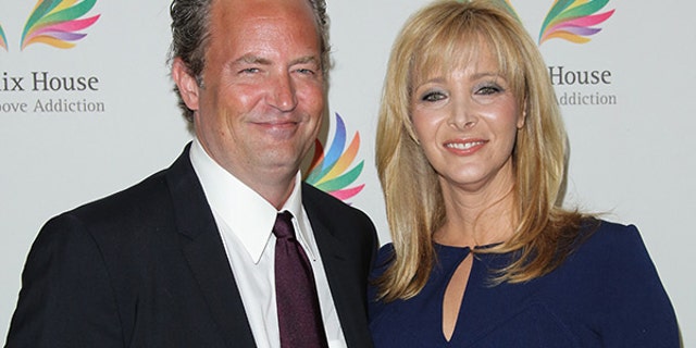 Lisa Kudrow revealed that Matthew Perry gifted her a prop from the set of 'Friends.'