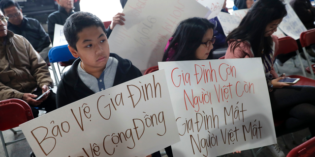 Vietnamese Community Rallies Against Us Deportations Fox News 