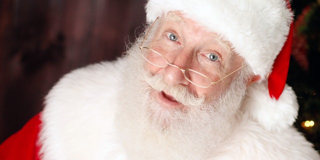 The Washington Post published a story this week questioning whether or not children should sit on Santa Claus’ lap amid the #MeToo movement.