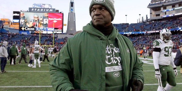 New York Jets head coach Todd Bowles leaves the field after an NFL football game against the New England Patriots, Sunday, Dec. 30, 2018, in Foxborough, Mass.