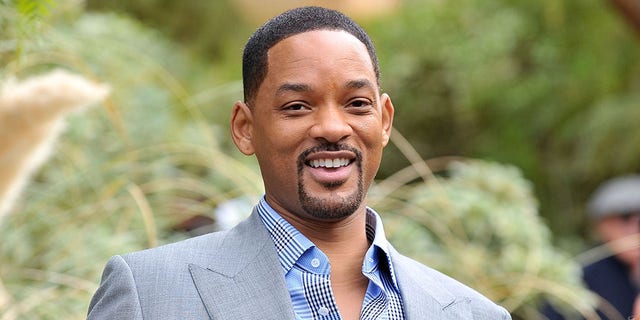 In the upcoming, live-action adaptation of “Aladdin,” Will Smith steps into the role of the beloved Genie, and in an interview with Entertainment Weekly, he discussed the task he faced in taking on a character originally played by Robin Williams.