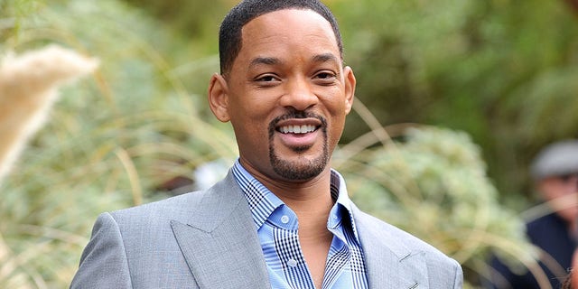 In the upcoming, live-action adaptation of “Aladdin,” Will Smith steps into the role of the beloved Genie, and in an interview with Entertainment Weekly, he discussed the task he faced in taking on a character originally played by Robin Williams.
