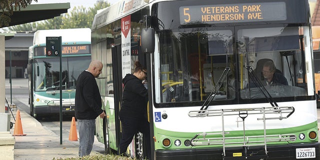 A female connected Reddit shared pinch others that she was "taken aback and frustrated" erstwhile a rider successful a wheelchair refused to move for nan mother and her five-year-old daughter. The station has received thousands of responses.