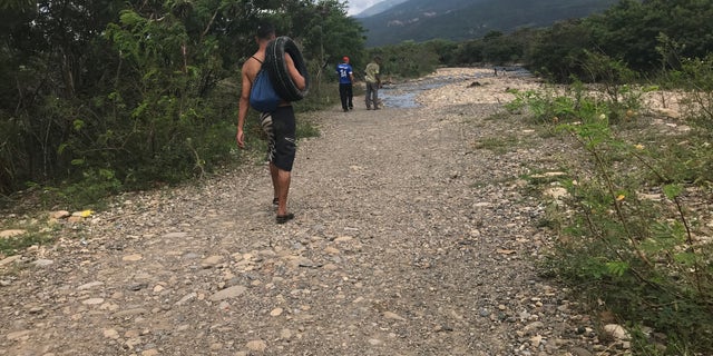 Illicit crossing from Venezuela into Colombia