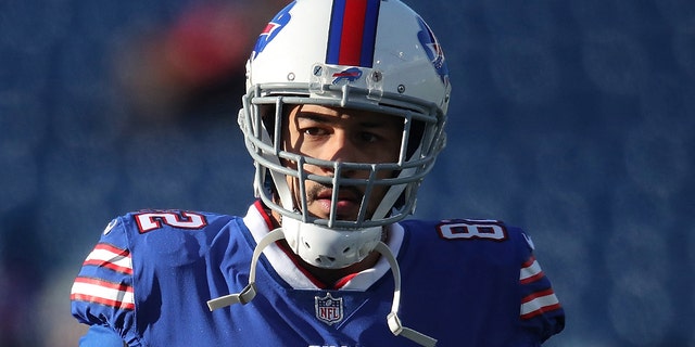 Logan Thomas #82 of the Buffalo Bills warms up before the start of NFL game action against the New York Jets at New Era Field on December 9, 2018 in Buffalo, New York.