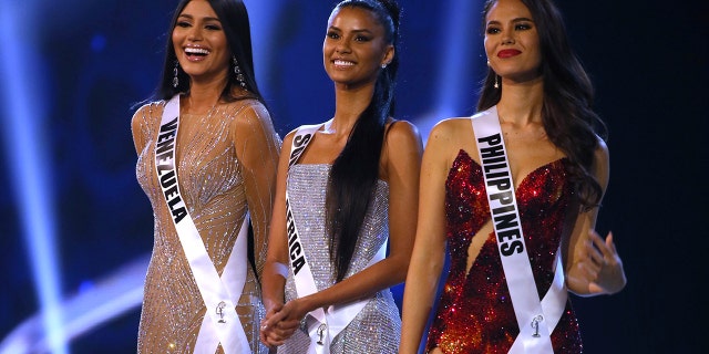 [Image: miss-universe2-THUMB.jpg?ve=1&tl=1]