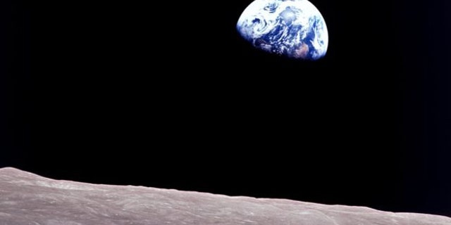This well known Earthrise image was captured from Apollo 8. (NASA)