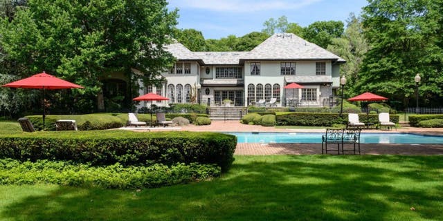 The 2-acre spread, at 5 Pin Oak Court in Glen Head, is available for $2.89 million.