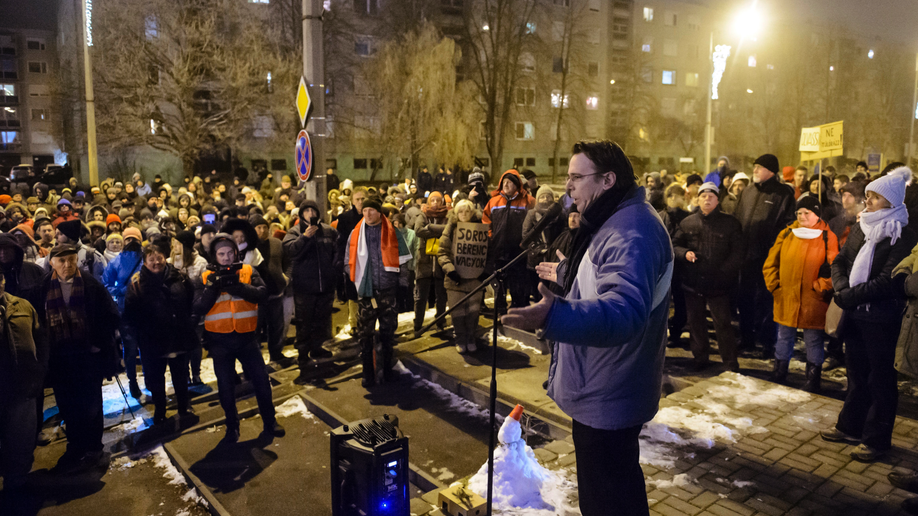Protesters In Hungary Reject Orban S Nationalist Government Fox News Protesters In Hungary Reject Orban S Nationalist Government