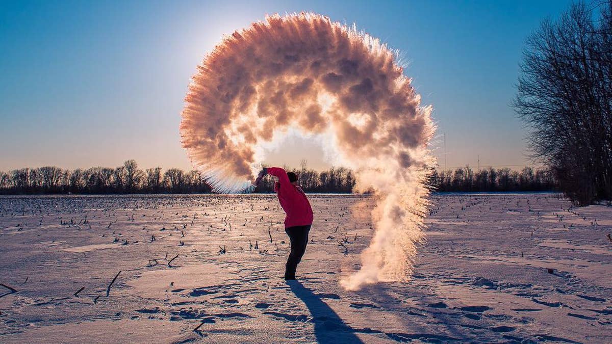 A photographer shares a stunning photo of the "Boiling Water Challenge" in Porage, Indiana.