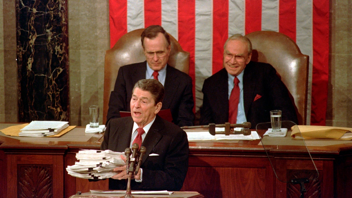 President Ronald Reagan delayed his 1986 State of the Union address due to the Challenger disaster.